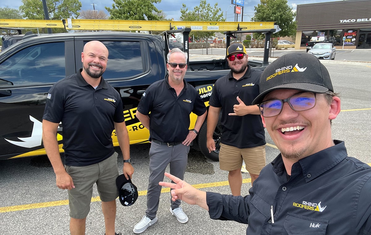 San Antonio Commercial Roofing Company (130+ 5star reviews) Rhino